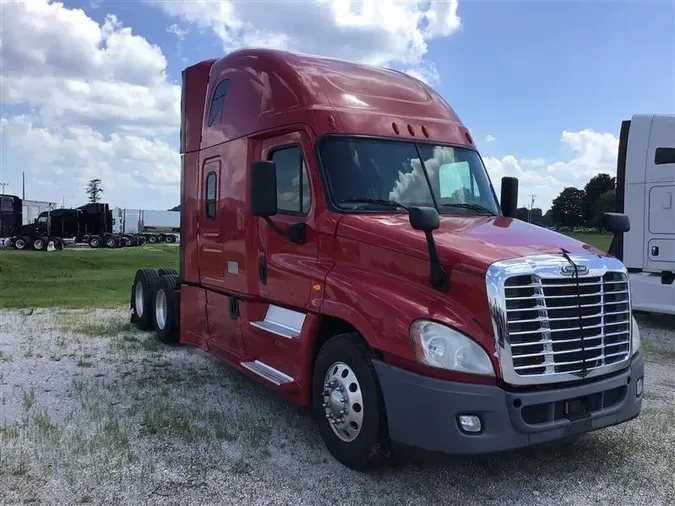 2016 FREIGHTLINER CASCADIA EVOLUTION