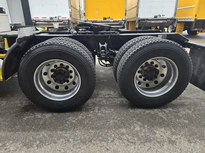 2021 Kenworth T680