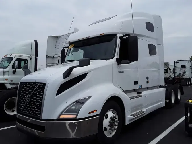 2020 VOLVO VNL64T-7604fc965c769a0ba135794566ef1874efd