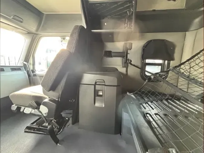 2020 Freightliner Cascadia 126
