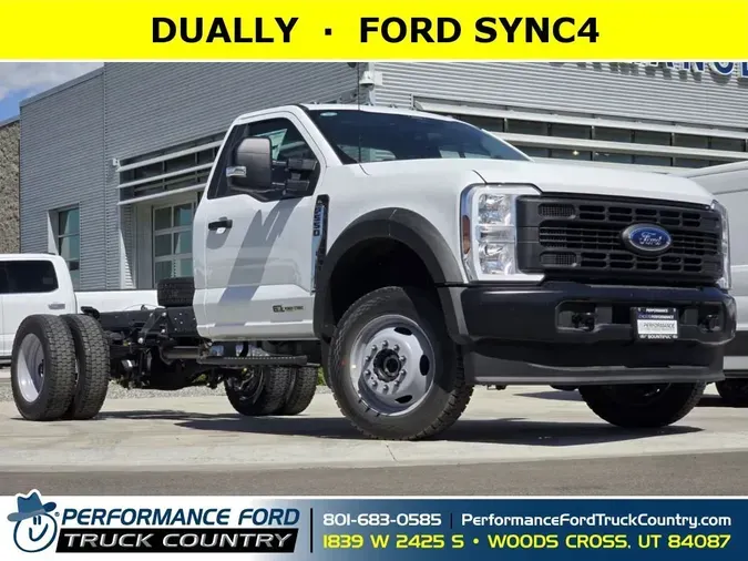 2024 Ford Super Duty F-550 DRW4fcabb3e4e4edede75553426b9b32231