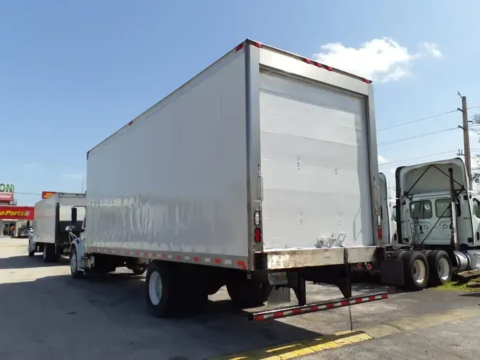 2019 FREIGHTLINER M2 106