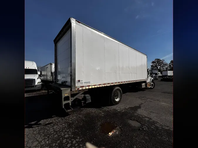 2020 FREIGHTLINER/MERCEDES M2 106