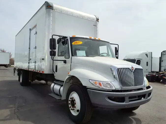 2017 NAVISTAR INTERNATIONAL 4300