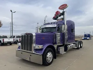 2024 Peterbilt 389