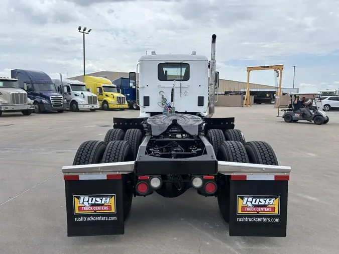 2020 Peterbilt 567