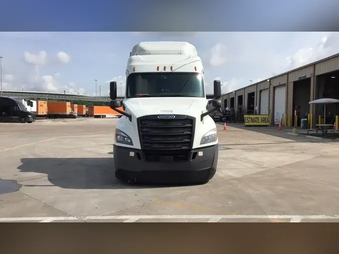 2020 Freightliner Cascadia