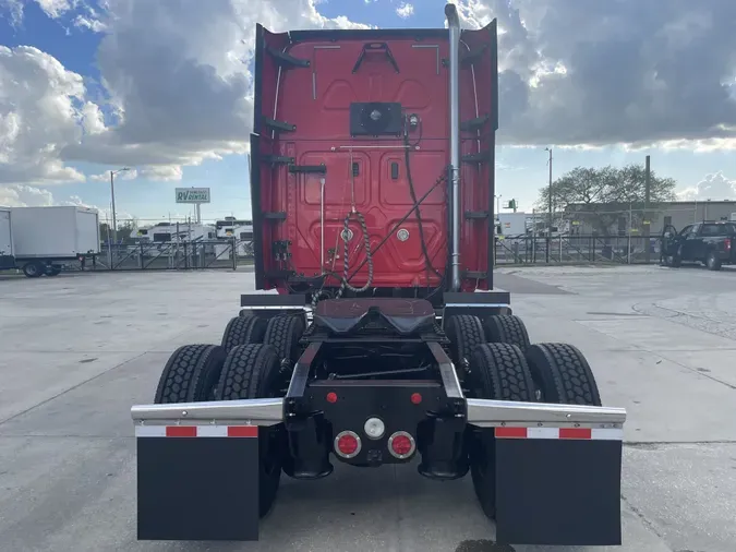 2018 FREIGHTLINER CASCADIA 125