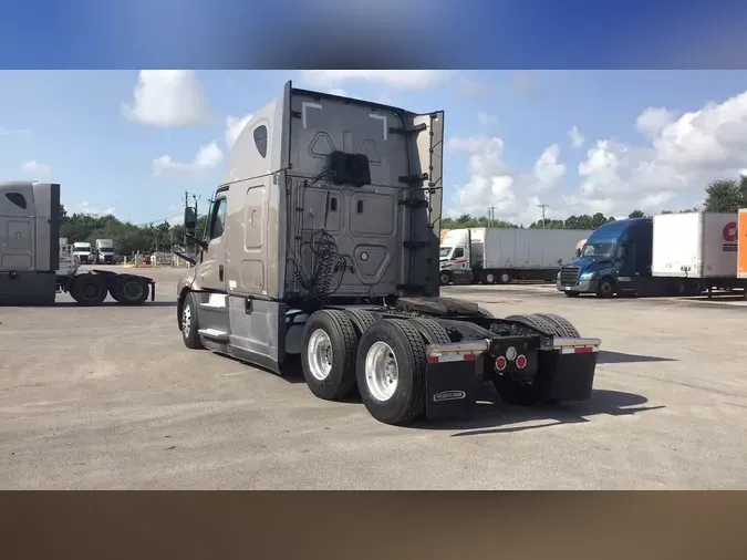2023 Freightliner Cascadia 1264fdec92768e1b9ea3802a82f5c2885c5