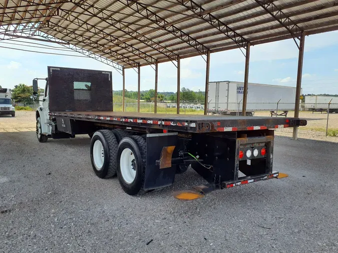 2016 FREIGHTLINER/MERCEDES M2 106