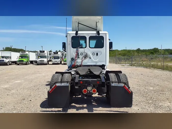 2020 FREIGHTLINER/MERCEDES NEW CASCADIA 116