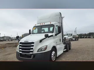 2019 FREIGHTLINER/MERCEDES NEW CASCADIA PX12664