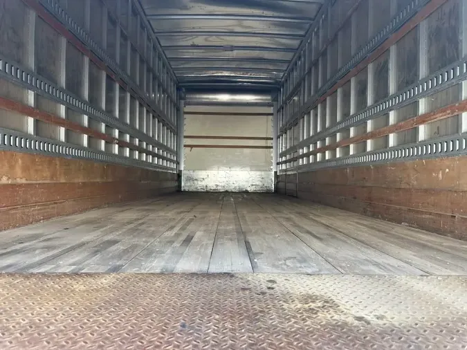 2019 FREIGHTLINER/MERCEDES M2 106