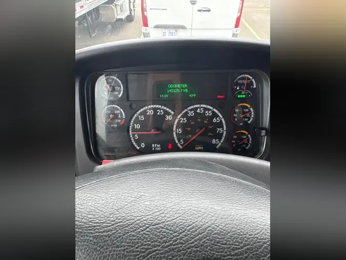 2018 FREIGHTLINER/MERCEDES M2 106