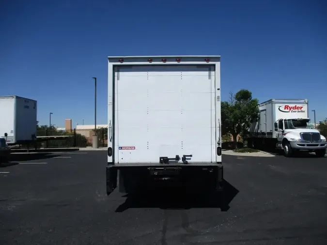 2018 ISUZU NPR HD