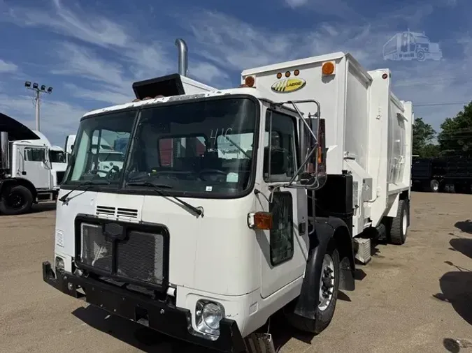 2006 AUTOCAR XPEDITOR