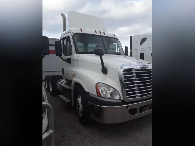 2014 FREIGHTLINER/MERCEDES CASCADIA 125