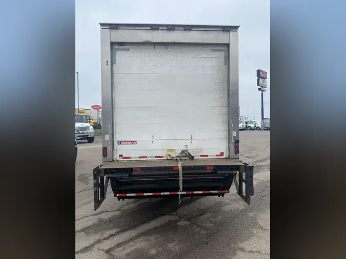 2020 Freightliner M2 106