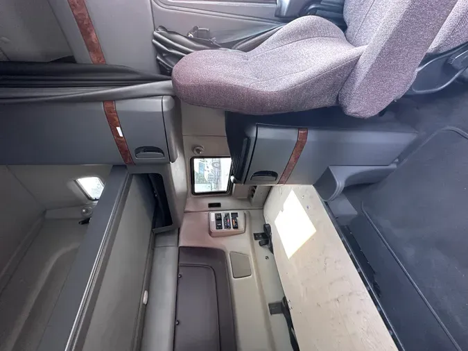 2020 INTERNATIONAL LT625