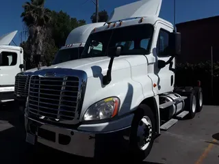 2018 FREIGHTLINER CASCADIA 125