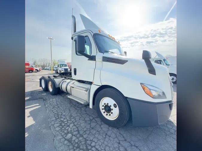 2019 FREIGHTLINER/MERCEDES NEW CASCADIA PX12664