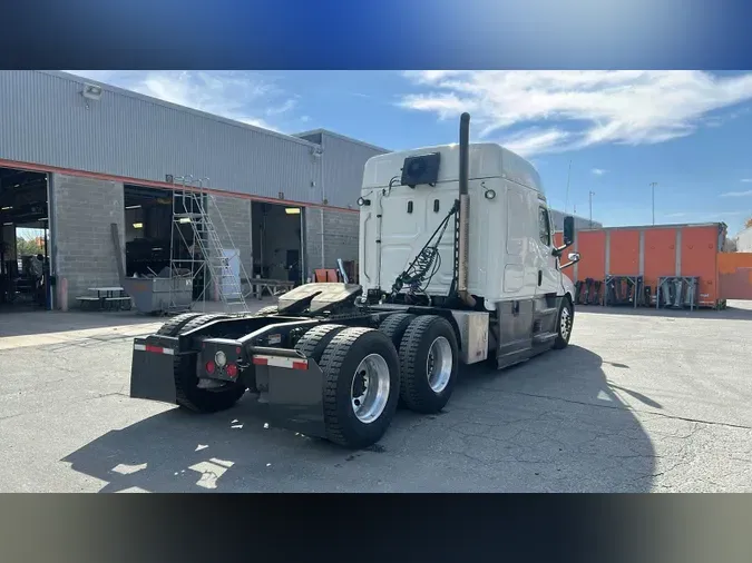 2022 Freightliner Cascadia 1264ffd5ae861e54b811d3c1cfc69c378d2