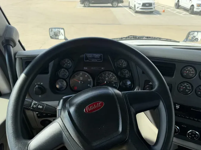 2019 Peterbilt 579