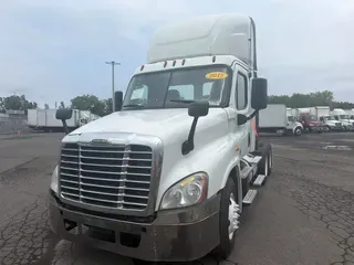 2019 FREIGHTLINER/MERCEDES CASCADIA 125