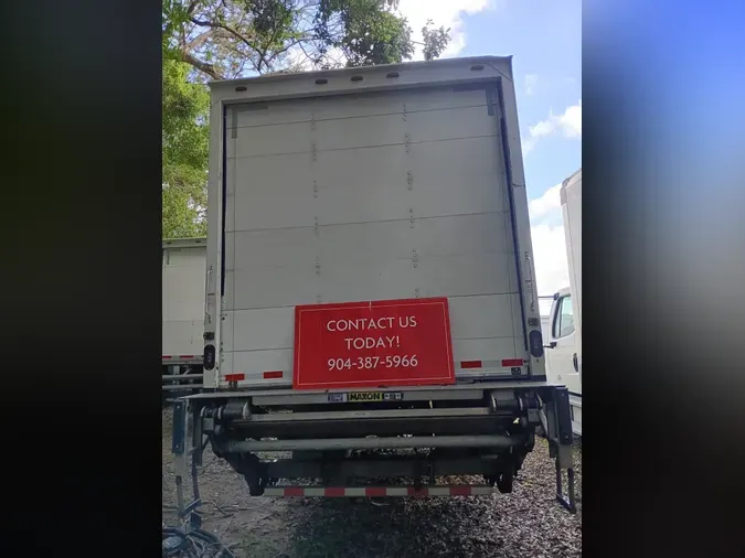 2020 FREIGHTLINER M2 106