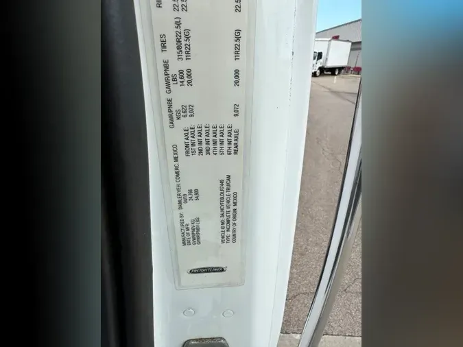 2020 Freightliner Business Class M2 106