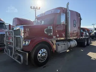 2013 FREIGHTLINER CORONADO 122