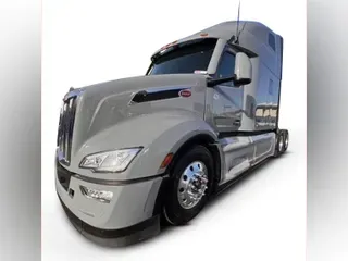 2024 Peterbilt 579