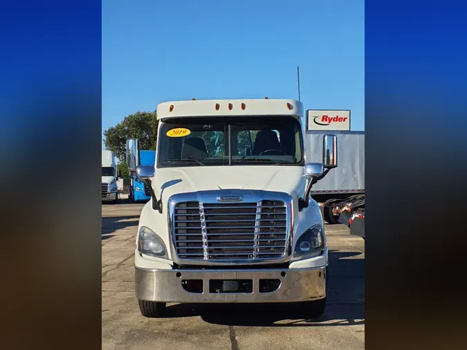 2019 FREIGHTLINER/MERCEDES CASCADIA 11350108f87c769247836a245d8831e0706