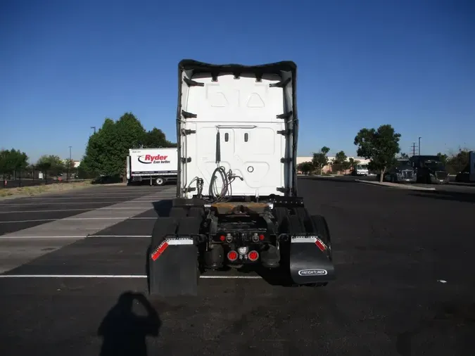 2022 FREIGHTLINER/MERCEDES NEW CASCADIA PX12664