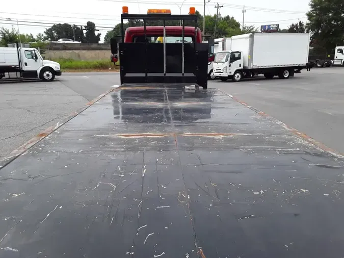 2018 FREIGHTLINER/MERCEDES M2 106