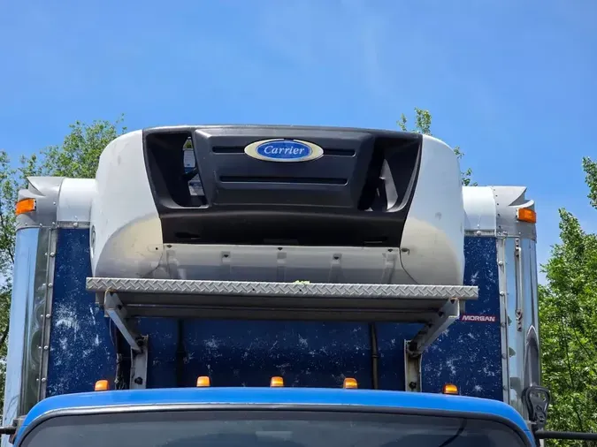 2019 FREIGHTLINER/MERCEDES M2 106
