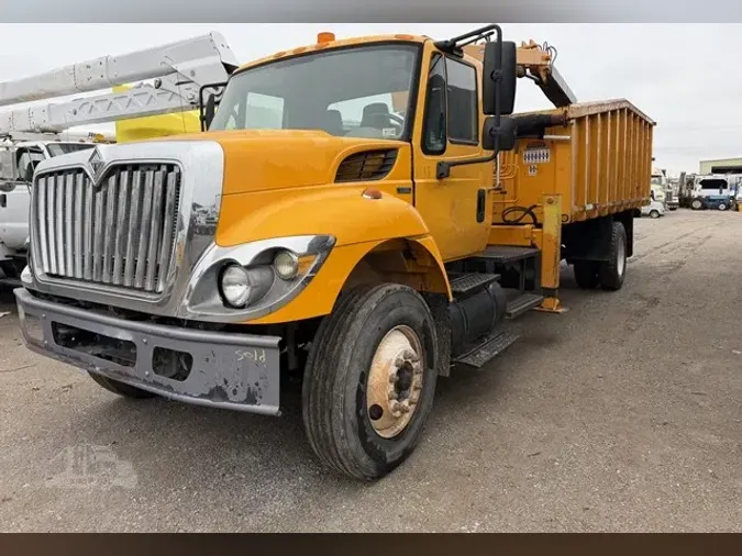 2008 INTERNATIONAL WORKSTAR 7300