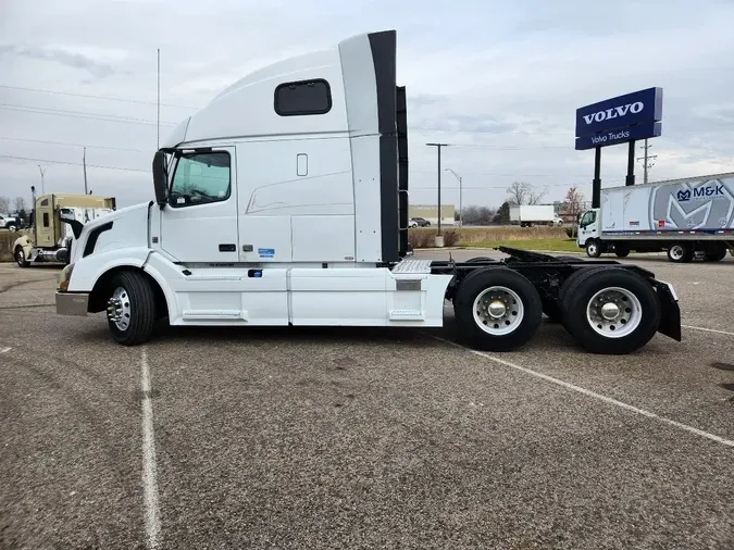 2013 VOLVO VNL6T670