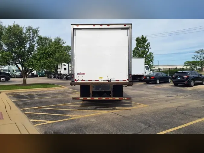 2019 FREIGHTLINER/MERCEDES M2 106