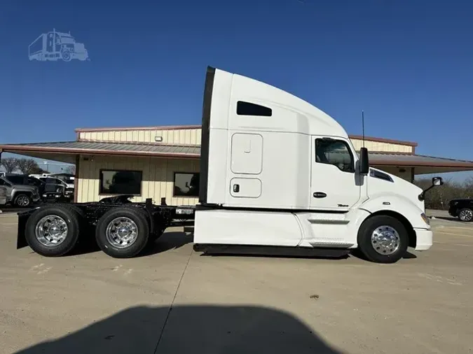 2021 KENWORTH T680