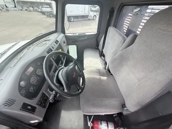 2020 Peterbilt 330