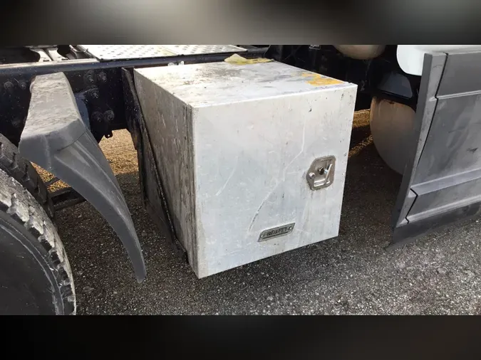 2022 Freightliner Cascadia 126