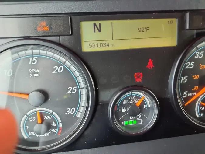 2020 FREIGHTLINER CASCADIA 125