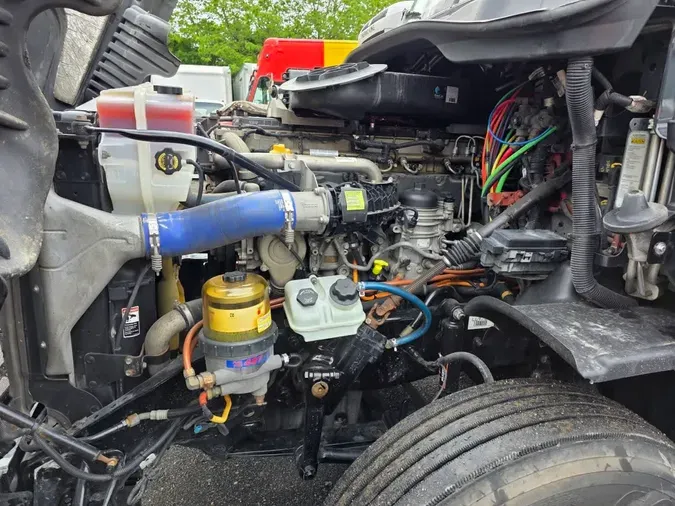 2020 FREIGHTLINER CASCADIA 125