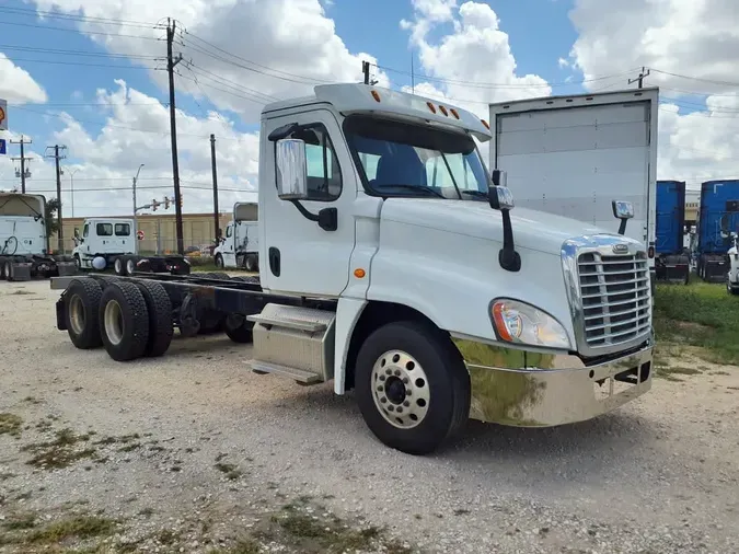 2019 FREIGHTLINER/MERCEDES CASCADIA 12550296c7de3d48eada61f3b1a670d31ee