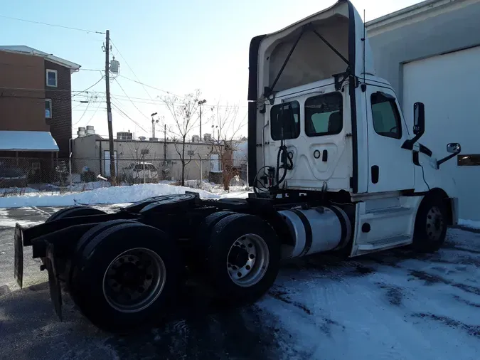 2020 FREIGHTLINER/MERCEDES NEW CASCADIA PX12664