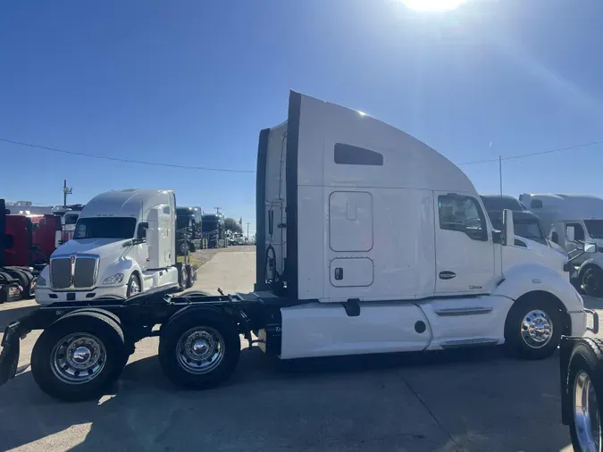 2021 Kenworth T680