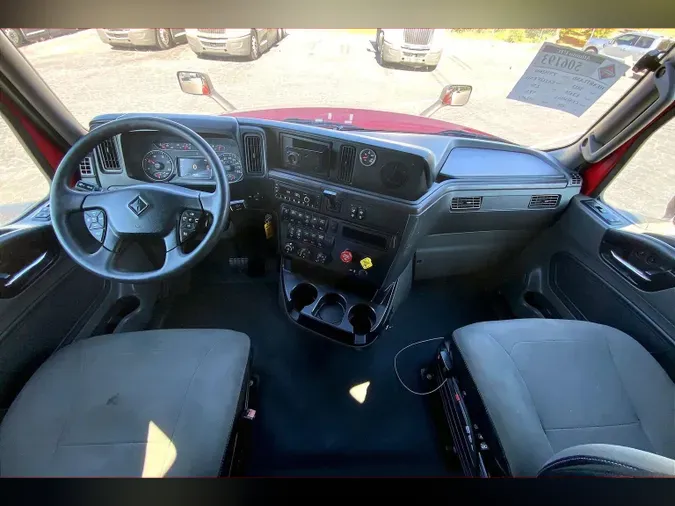 2023 INT LT625 6X4503740d604945c943f2b5ae0276ec807