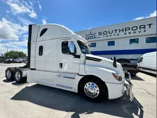 2023 Freightliner Cascadia 126