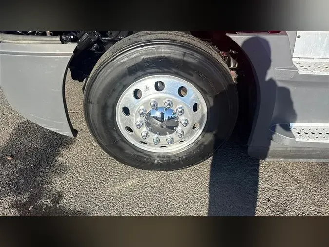 2022 FREIGHTLINER CA126